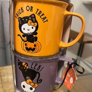 2 Halloween hello kitty Cat and Pumpkin Mugs